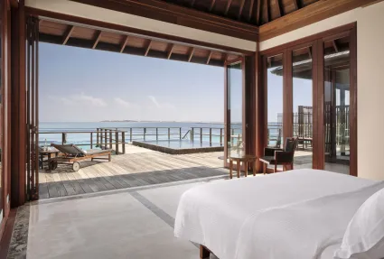 One Bedroom Ocean Suite with Pool - Villa Nautica Maldives
