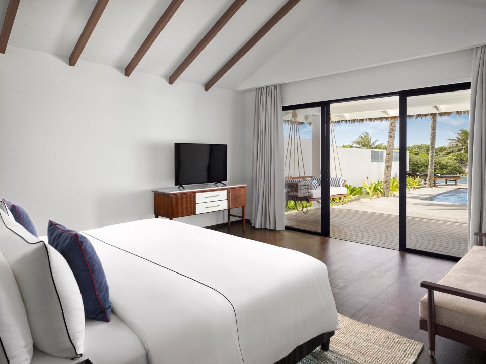 Ocean Beach Pool Villa - Villa Nautica Maldives