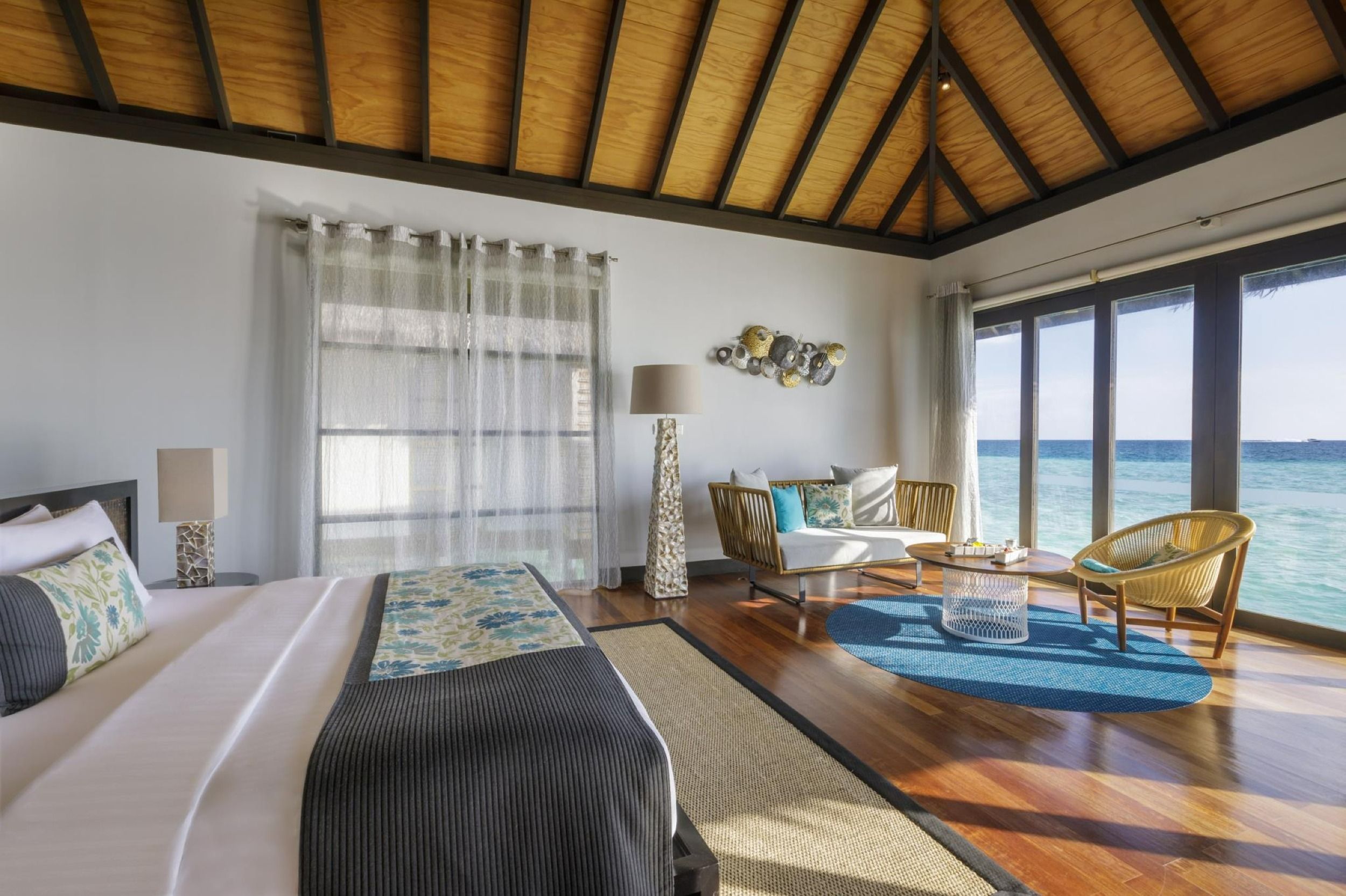 Niva Velassaru Maldives Resort 