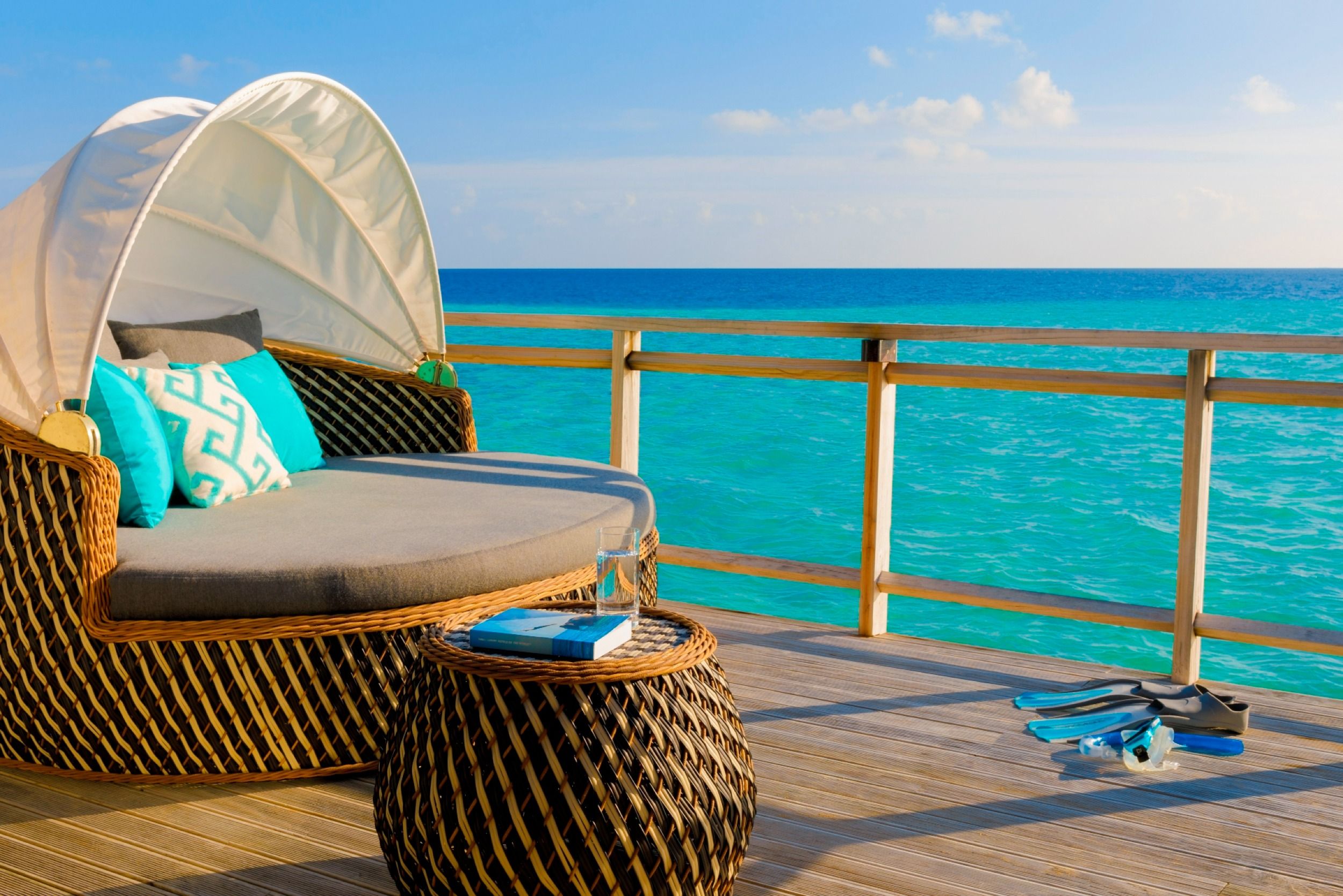 Niva Velassaru Maldives Resort 