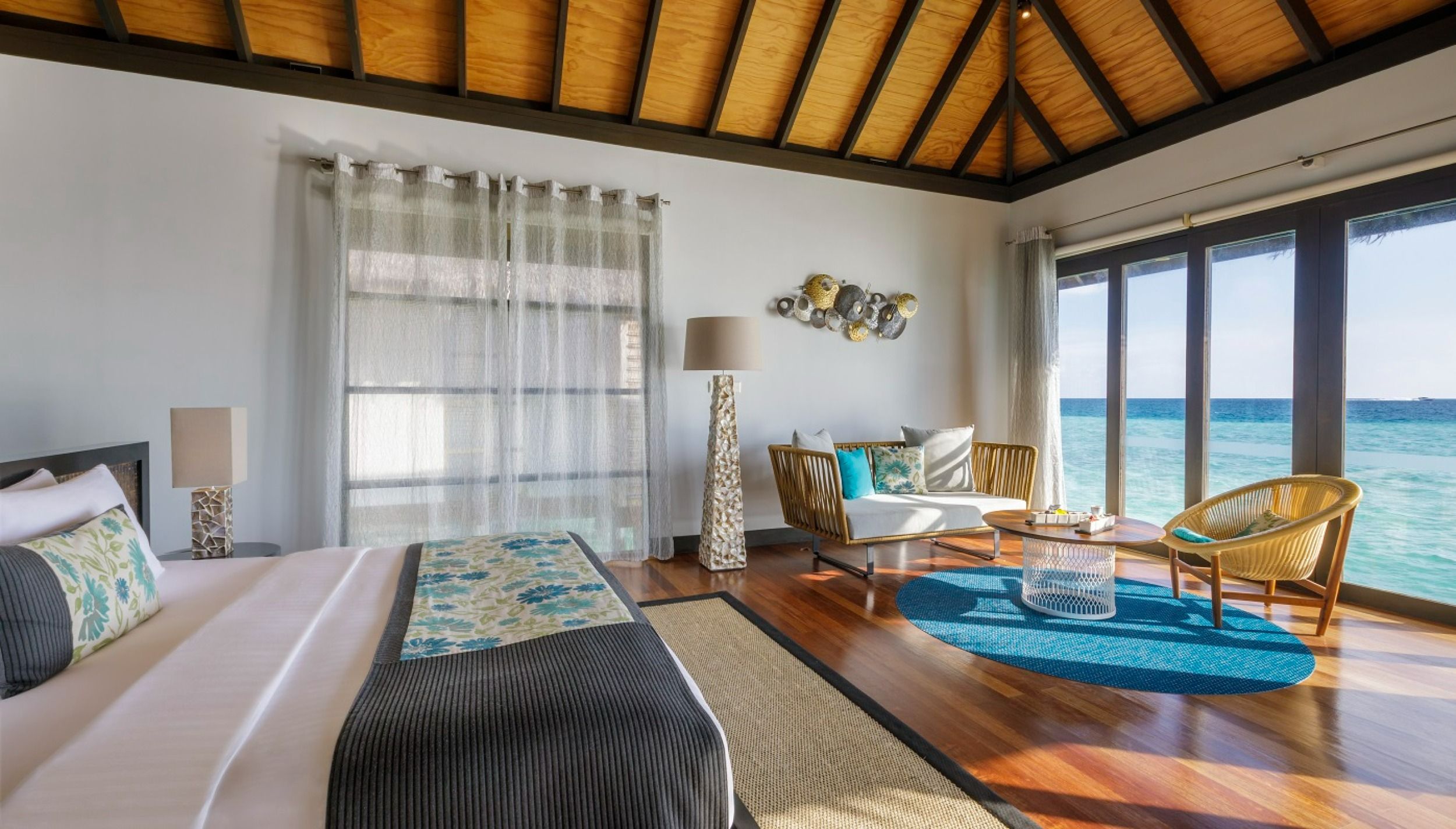 Niva Velassaru Maldives Resort 