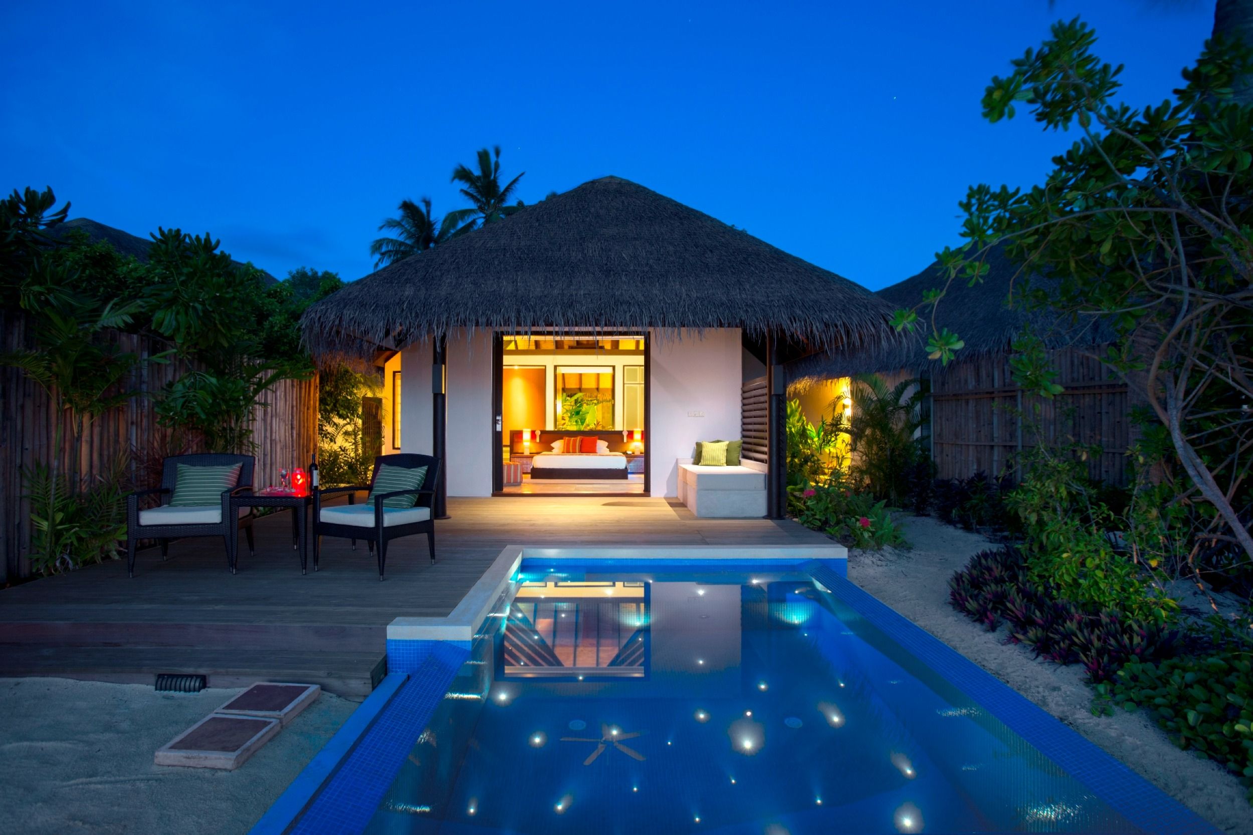 Niva Velassaru Maldives Resort 