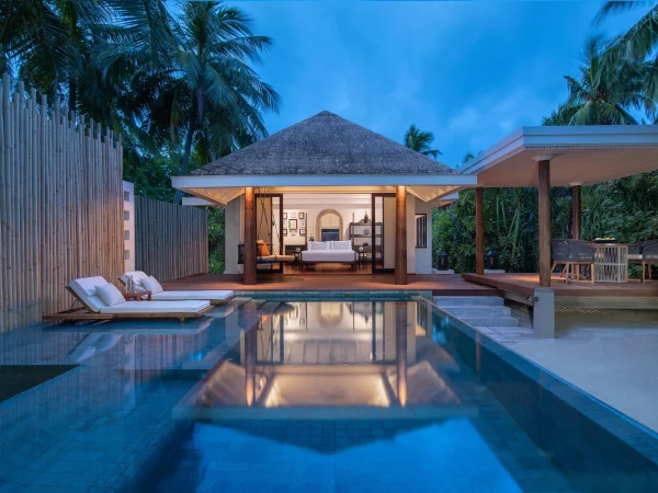 Sunset Beach Pool Villa - Anantara Kihavah Maldives