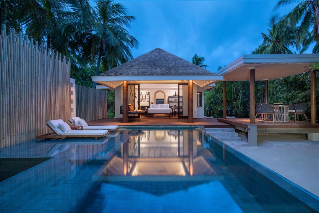 One Bedroom Family Beach Pool Villa - Anantara Kihavah