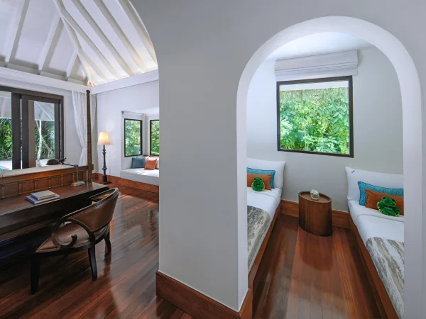 One Bedroom Family Beach Pool Villa - Anantara Kihavah