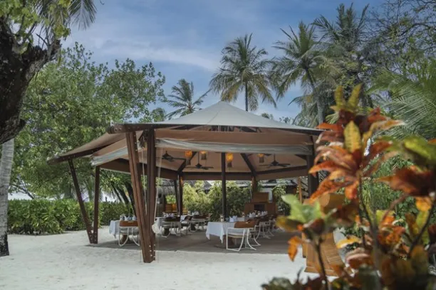 Alizée Restaurant at Constance Moofushi