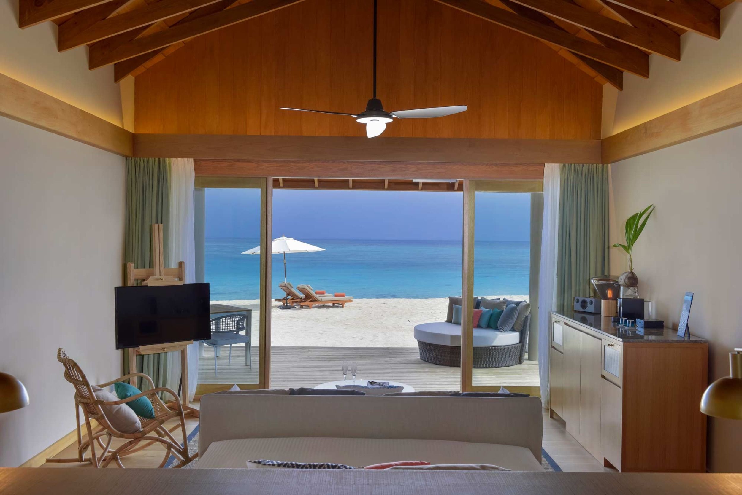 Emerald Faarufushi Maldives