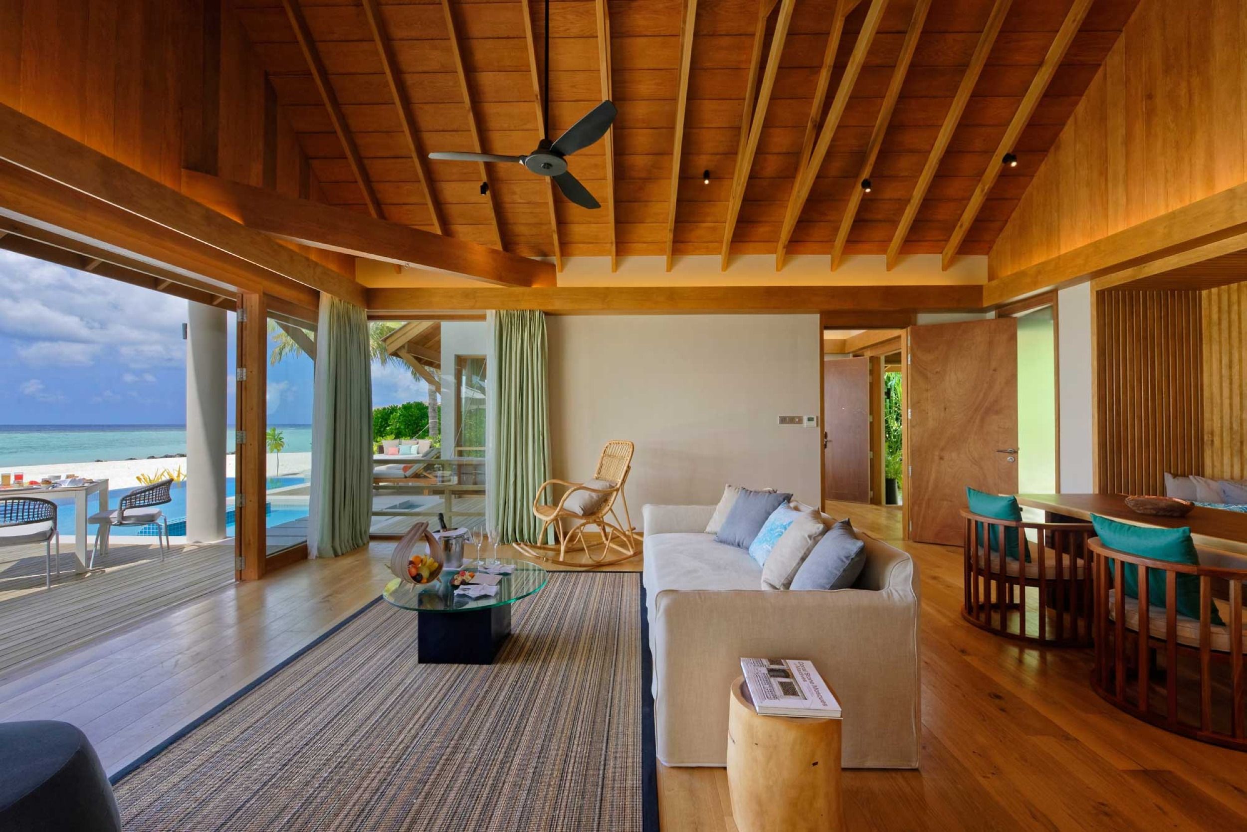 Emerald Faarufushi Maldives
