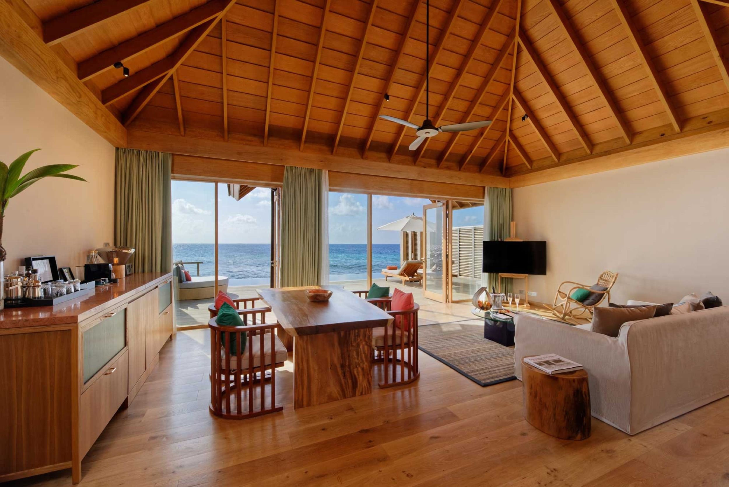 Emerald Faarufushi Maldives