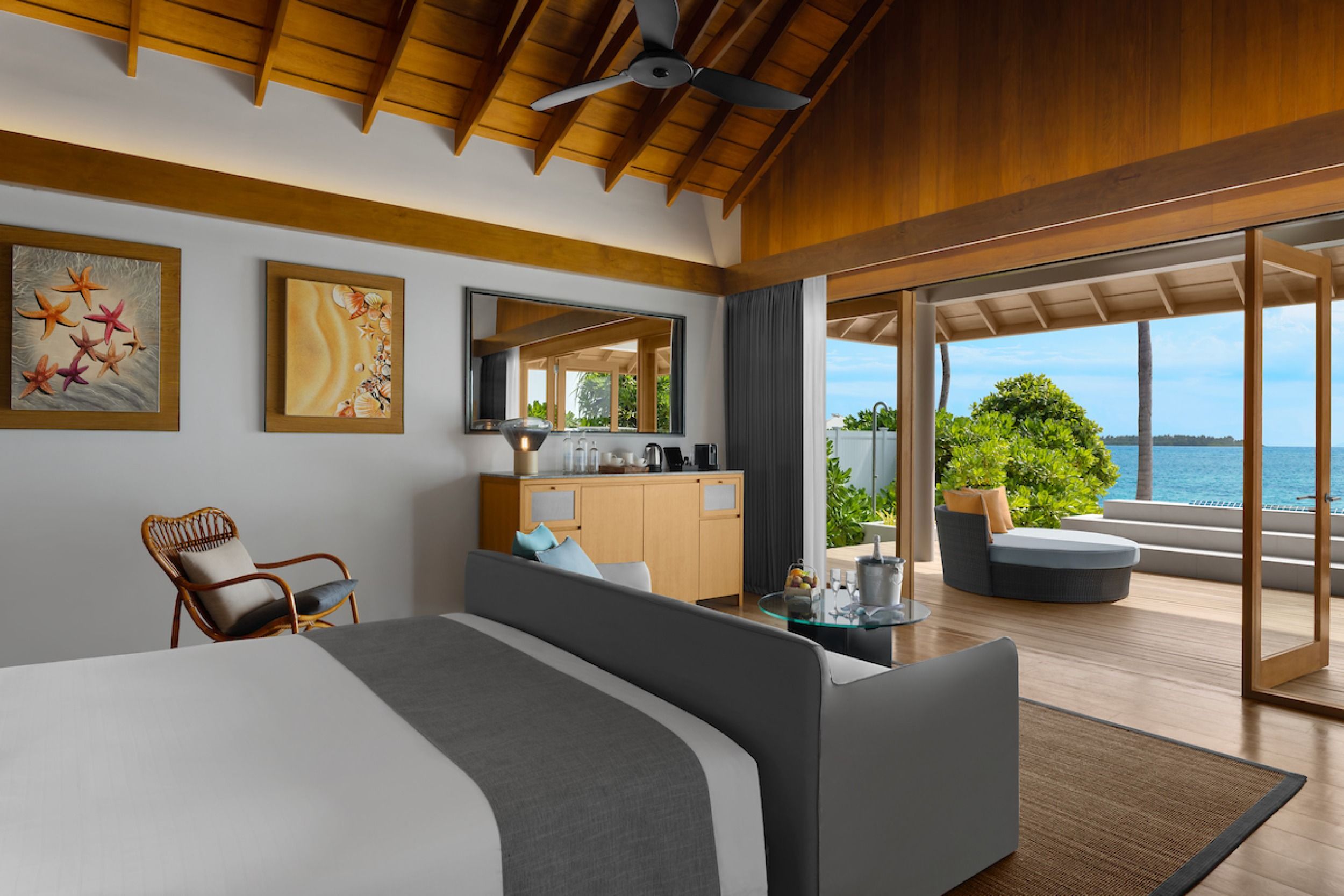 Emerald Faarufushi Maldives