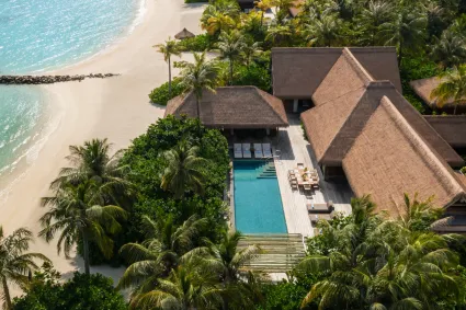 2-Bedroom Grand Beach Vill Pool - Waldorf Astoria Maldives