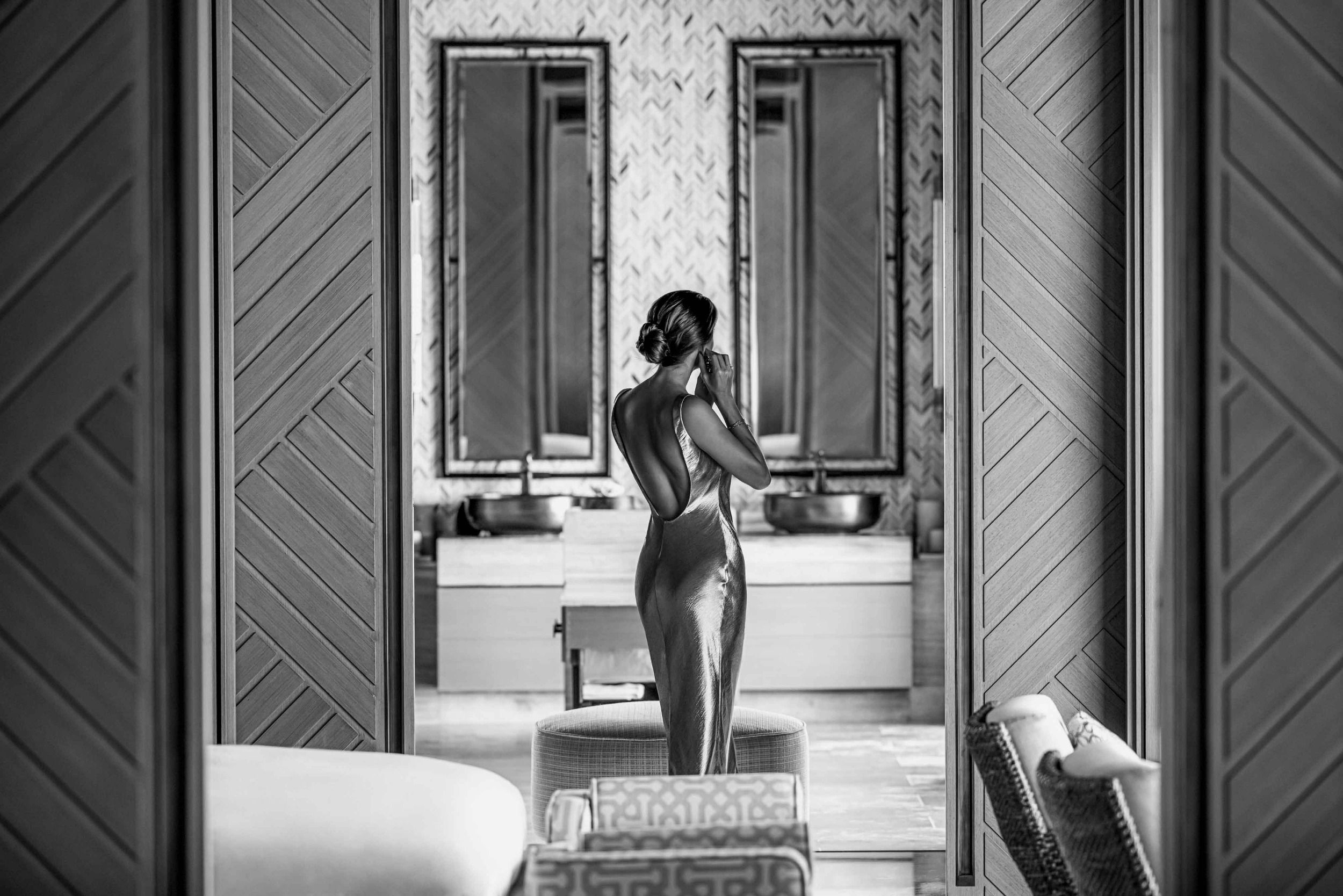 Ithaafushi_The_Private_Island_Two-Bedroom-Overwater-Villa_Getting-Ready.jpg