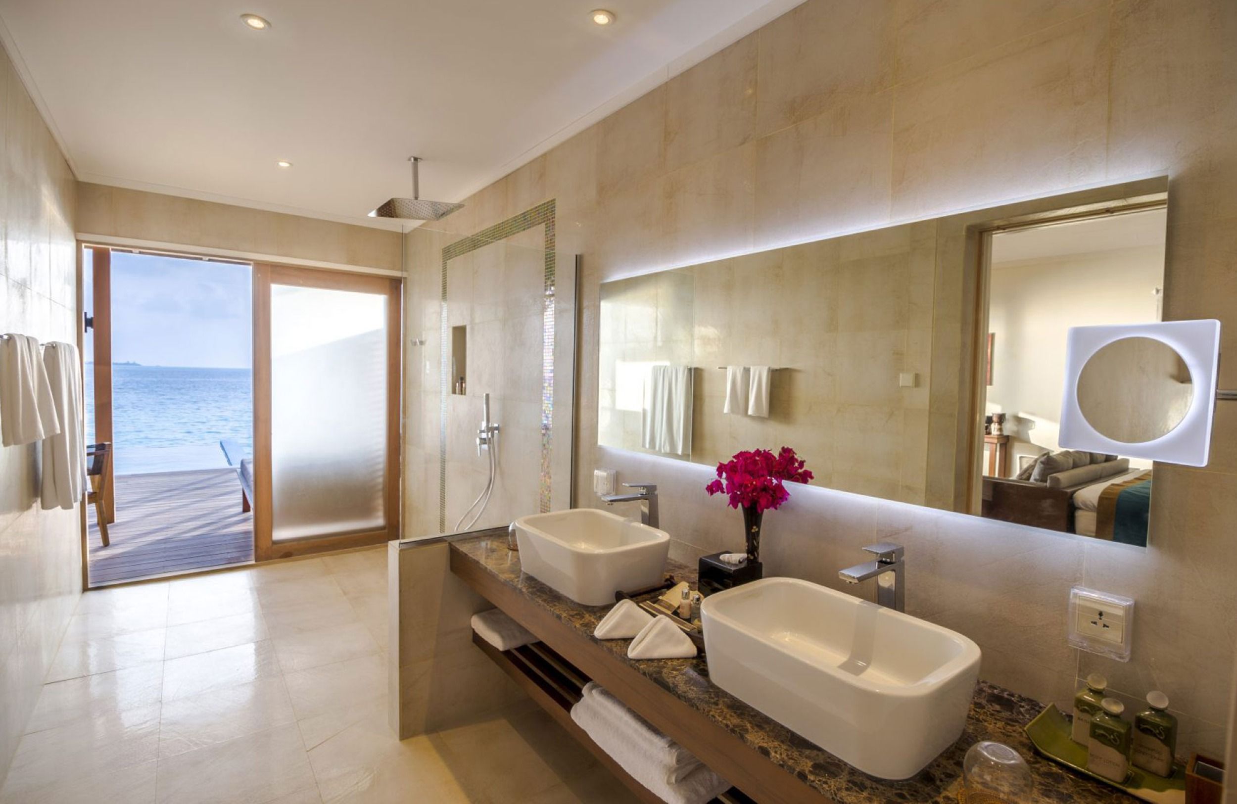 Hurawalhi Island Resort