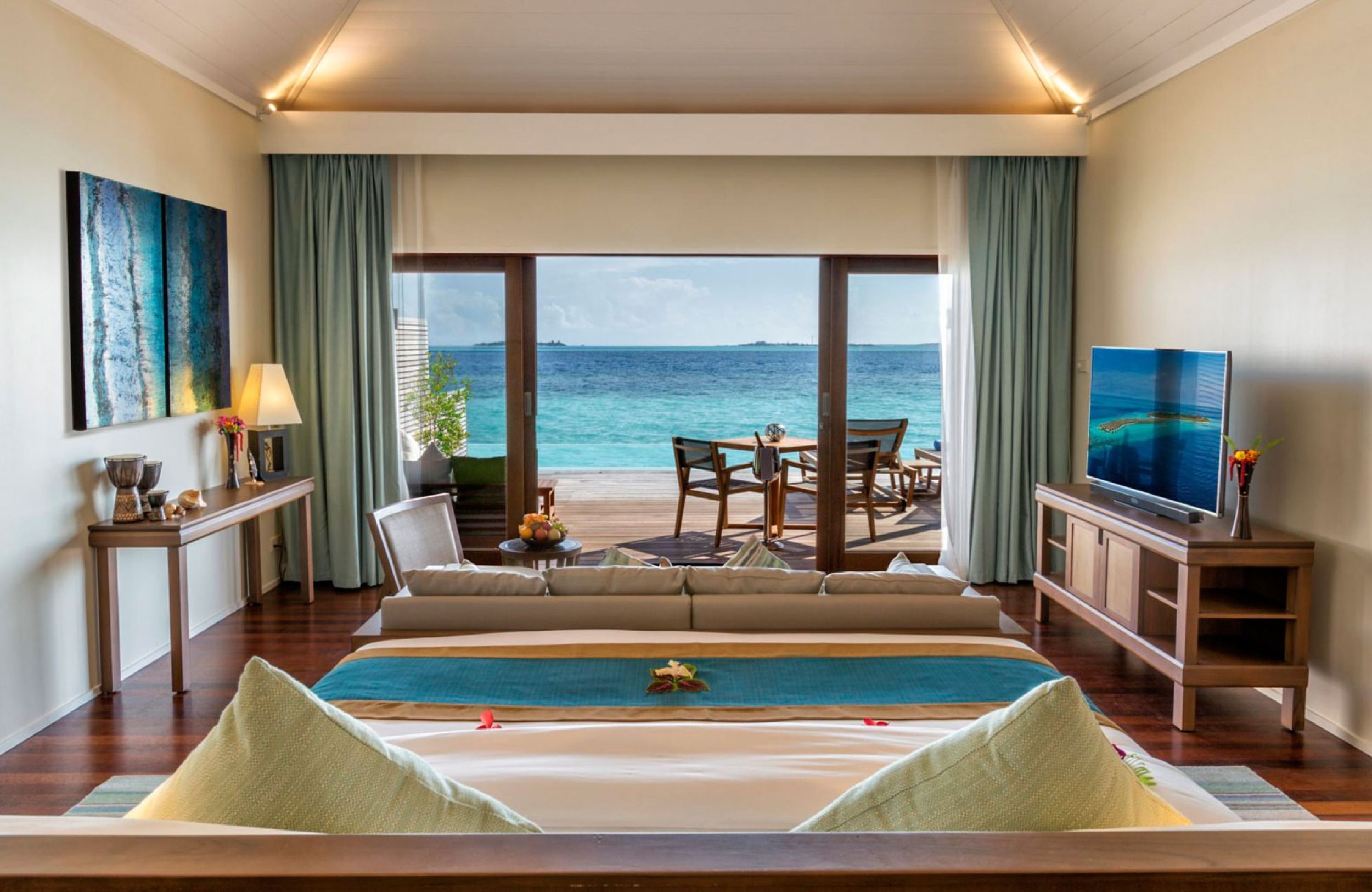 Hurawalhi Island Resort