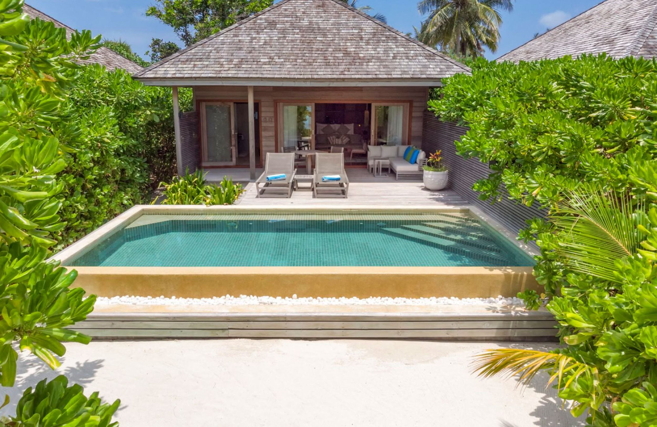 Hurawalhi Island Resort