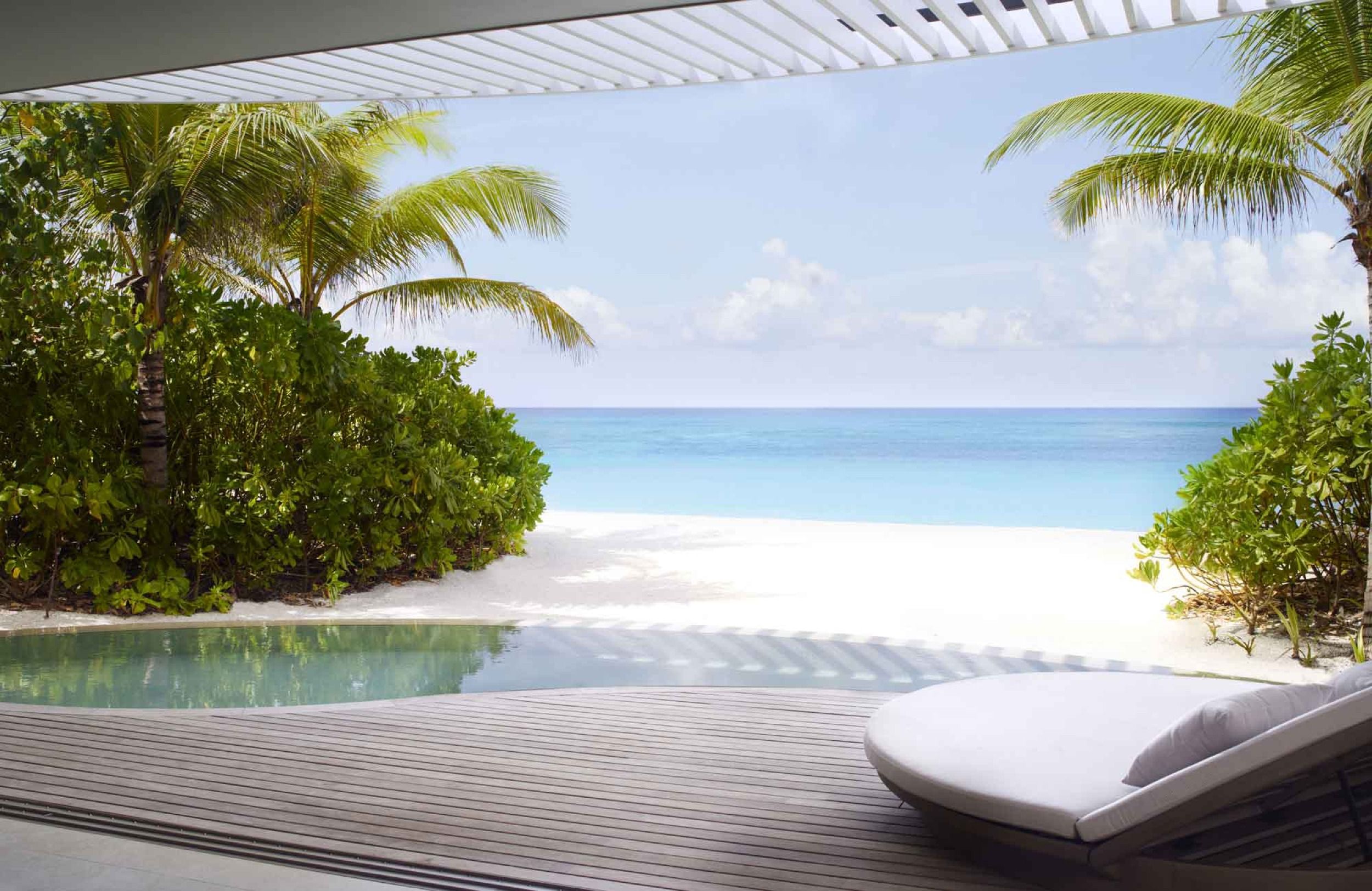 The Ritz Carlton Maldives - Beach Pool Villa