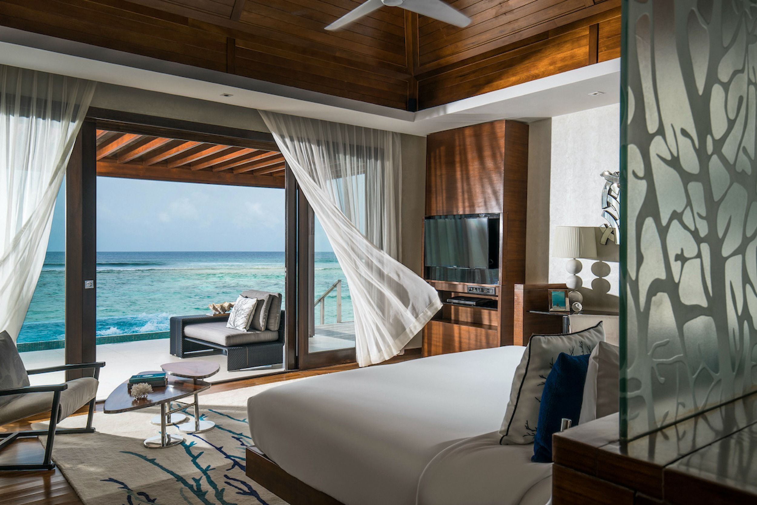 Two Bedroom Ocean Pool Pavilion Bedroom
