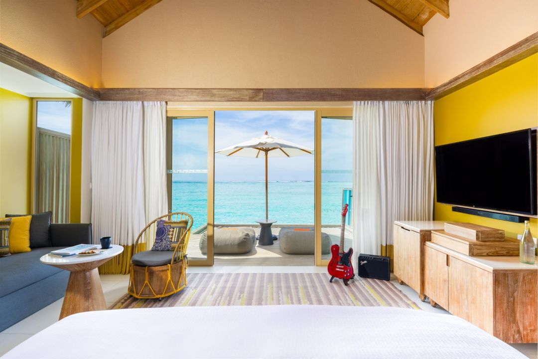 Platinum Overwater Villa Bed