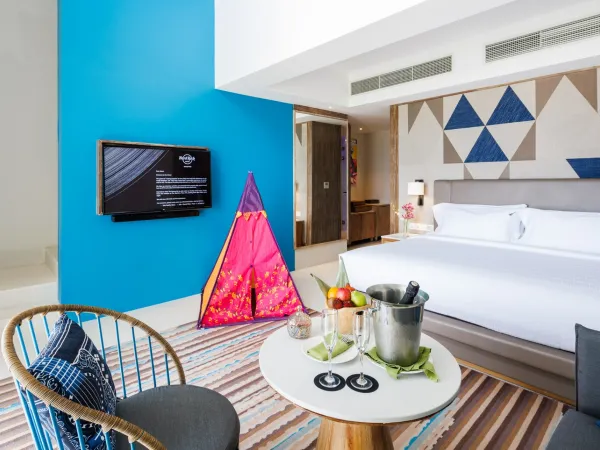 Hard Rock Hotel Maldives