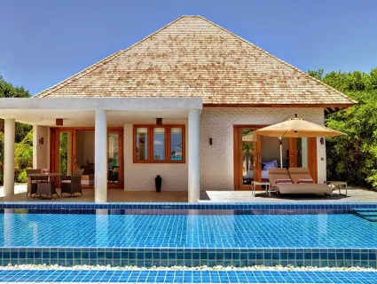 Deluxe Beach Residence with Lap Pool