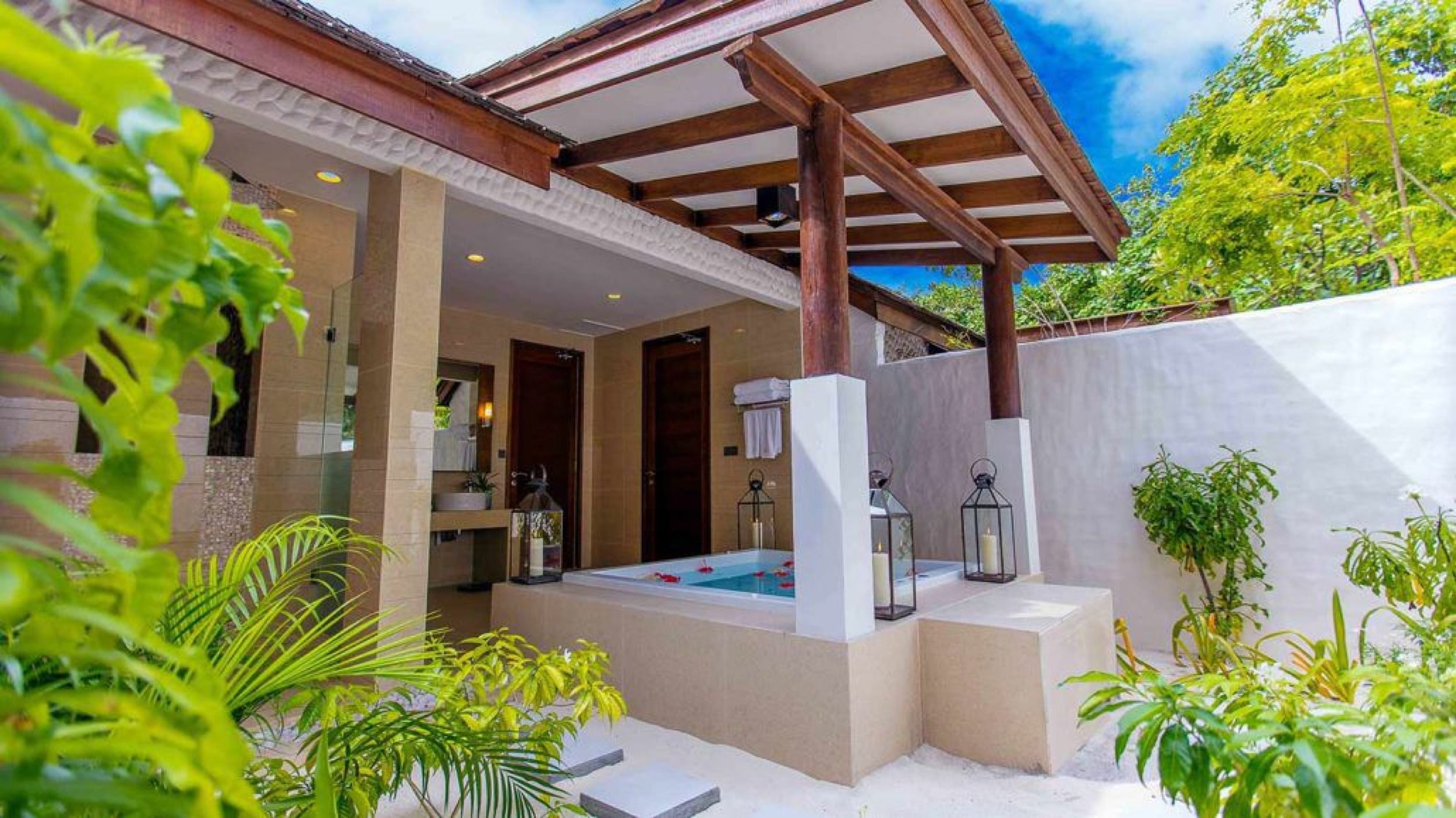 Hideaway Beach Resort