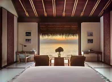Why Does One&only Reethi Rah Provide the Best Sunset Views in the Maldives?