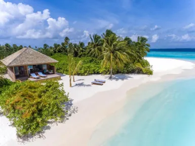 What Features Make Hurawalhi Island Resort the Most Instagrammable Resort in the Maldives?