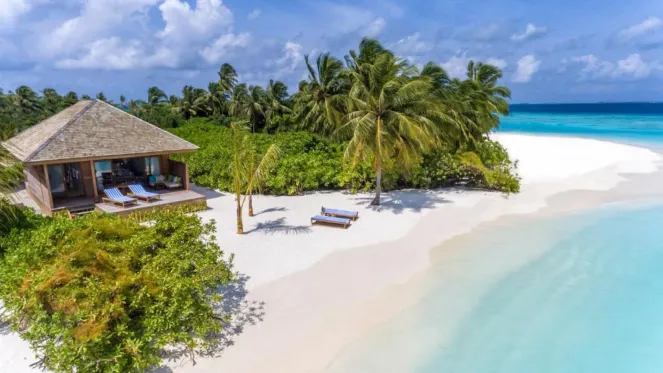 What Features Make Hurawalhi Island Resort the Most Instagrammable Resort in the Maldives?