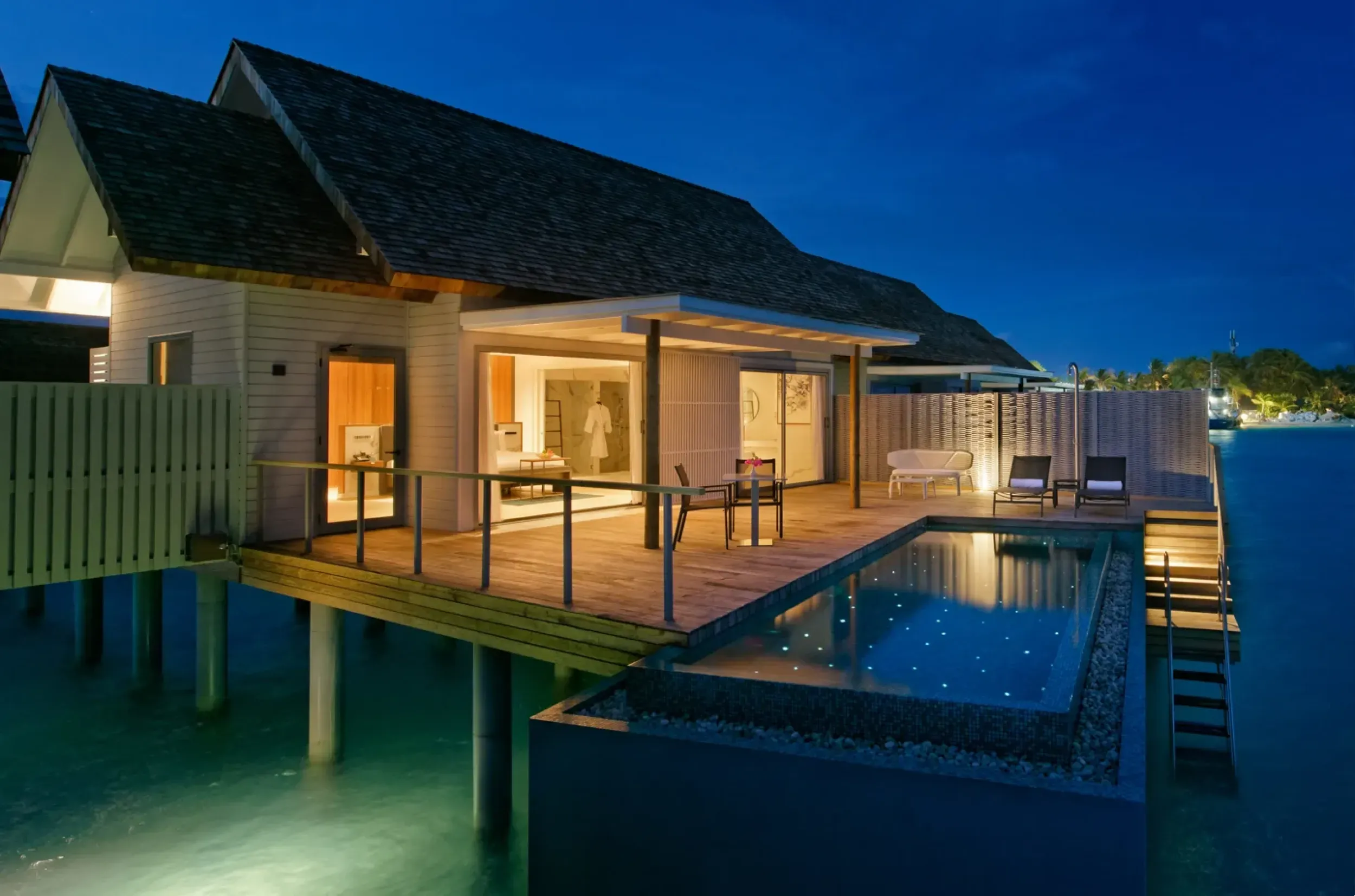 Outrigger Maldives Maafushivaru