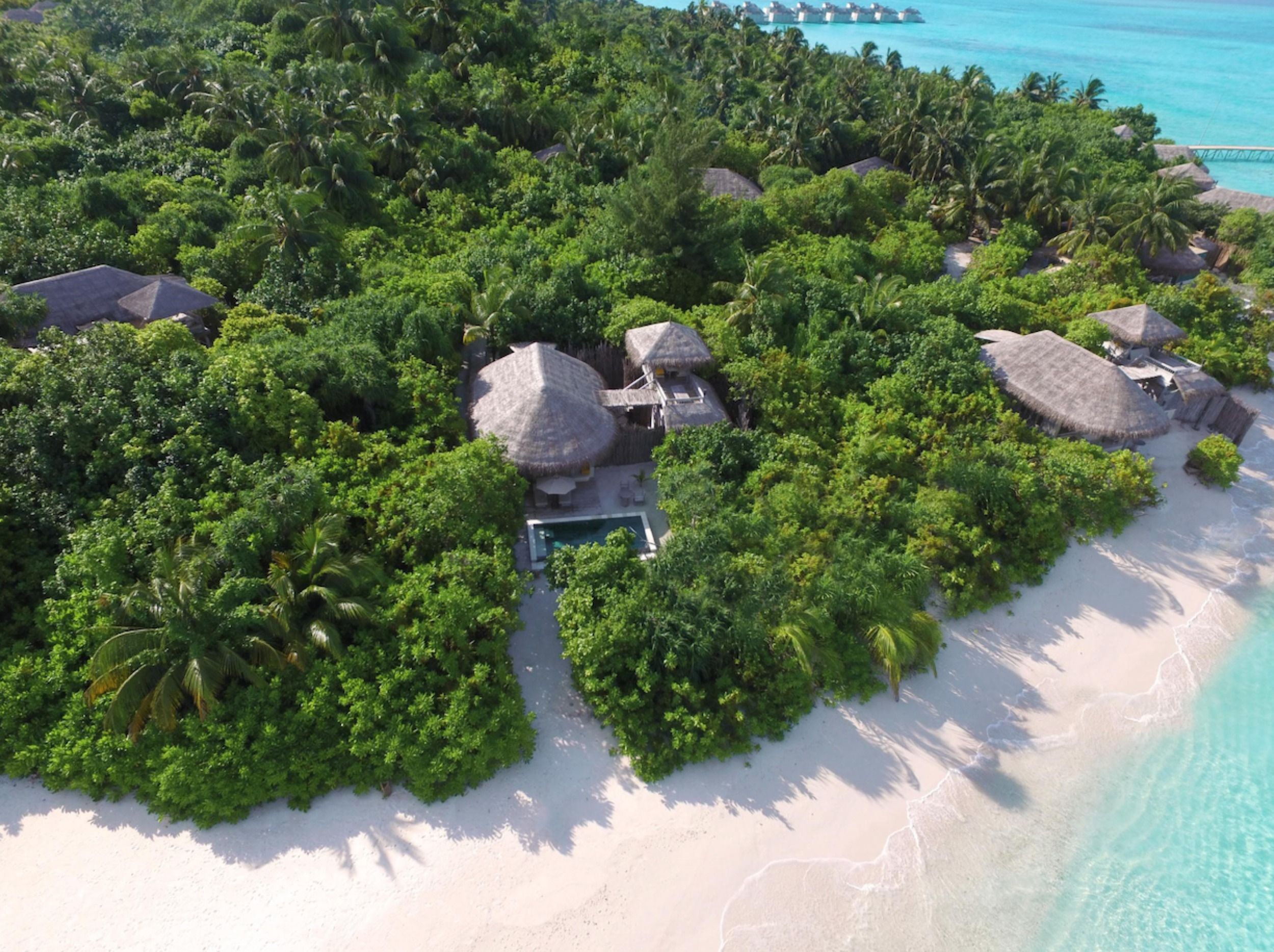 Lagoon Beach Villa with Pool Bath Six Senses Laamu