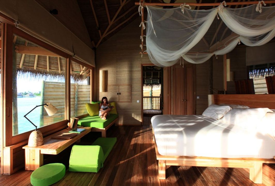 Lagoon Water Villa Interior Six Senses Laamu