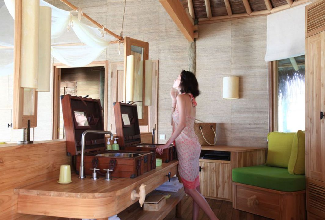 Laamu Water Villa Interior Six Senses Laamu