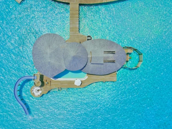 Soneva Jani 3-Bedroom WaterReserve With Slide Areal