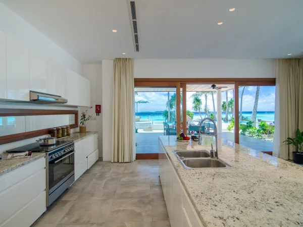 The Great Beach Residence Eight Bedroom