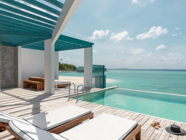 Lagoon Water Pool Villa
