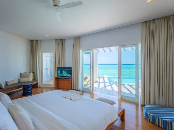Lagoon Water Pool Villa