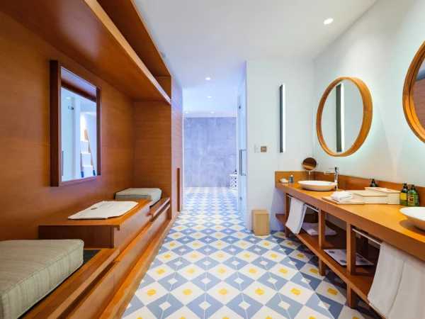 Four Bedroom Beach Residence
