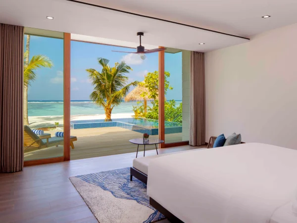 2 Bedroom Family Beach Villa - Master Bedroom