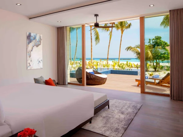 Family Villa - 3 Bedrooms - Pool, Garden & Lagoon View