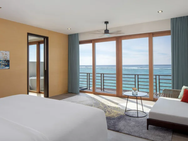 Presidential Overwater Villa 3 Bedrooms - Pool