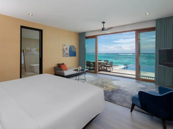 Presidential Overwater Villa 3 Bedrooms - Pool