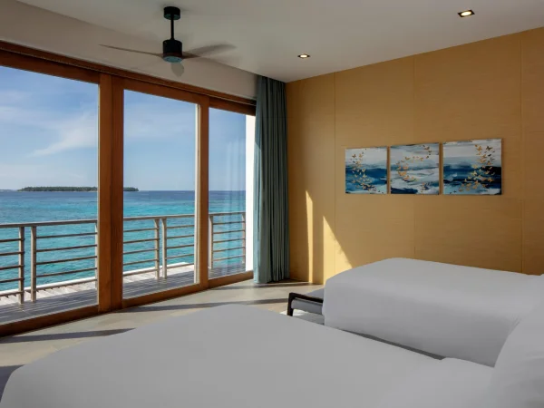 Presidential Overwater Villa 3 Bedrooms - Pool