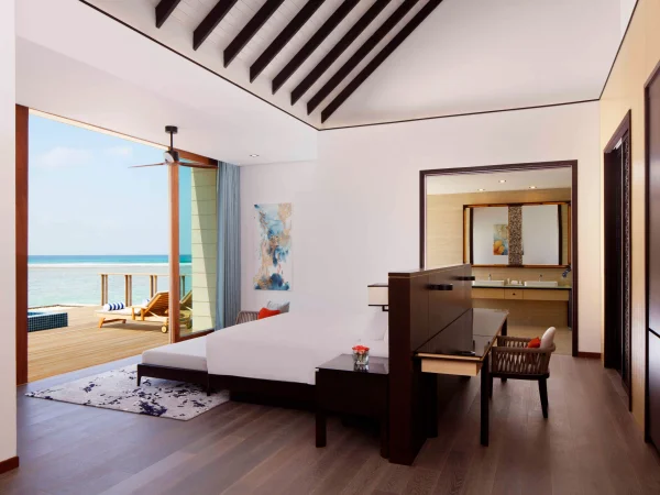 Overwater Villa - Pool & Sunset View