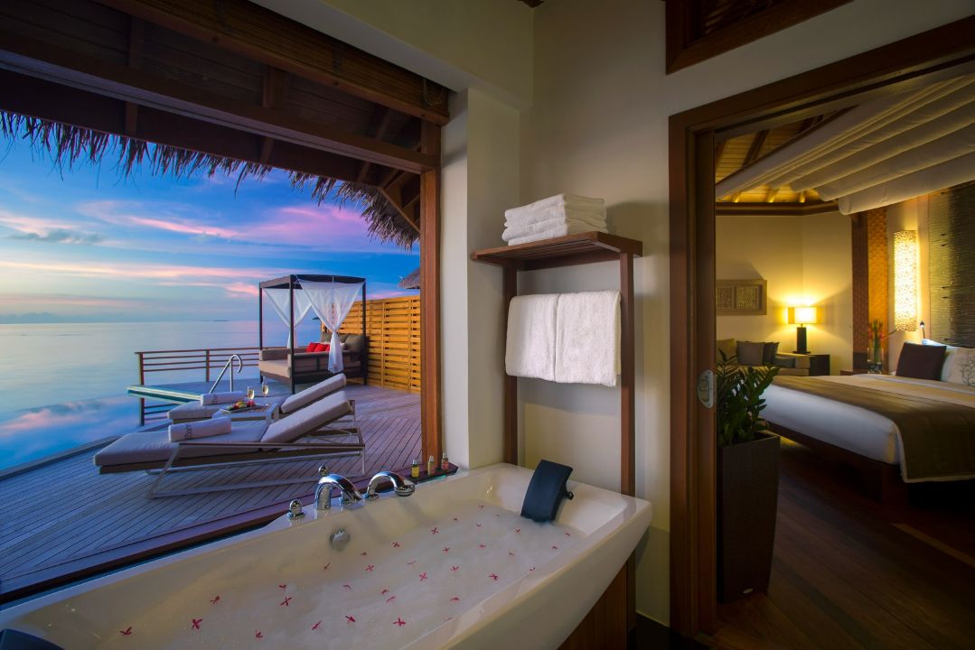 Water Pool Villa - Baros Maldives