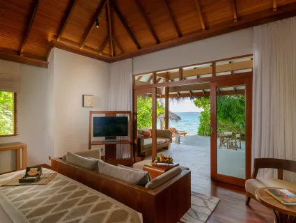 Deluxe Villa - Baros Maldives