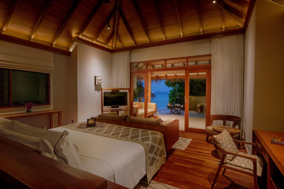 Deluxe Villa - Baros Maldives