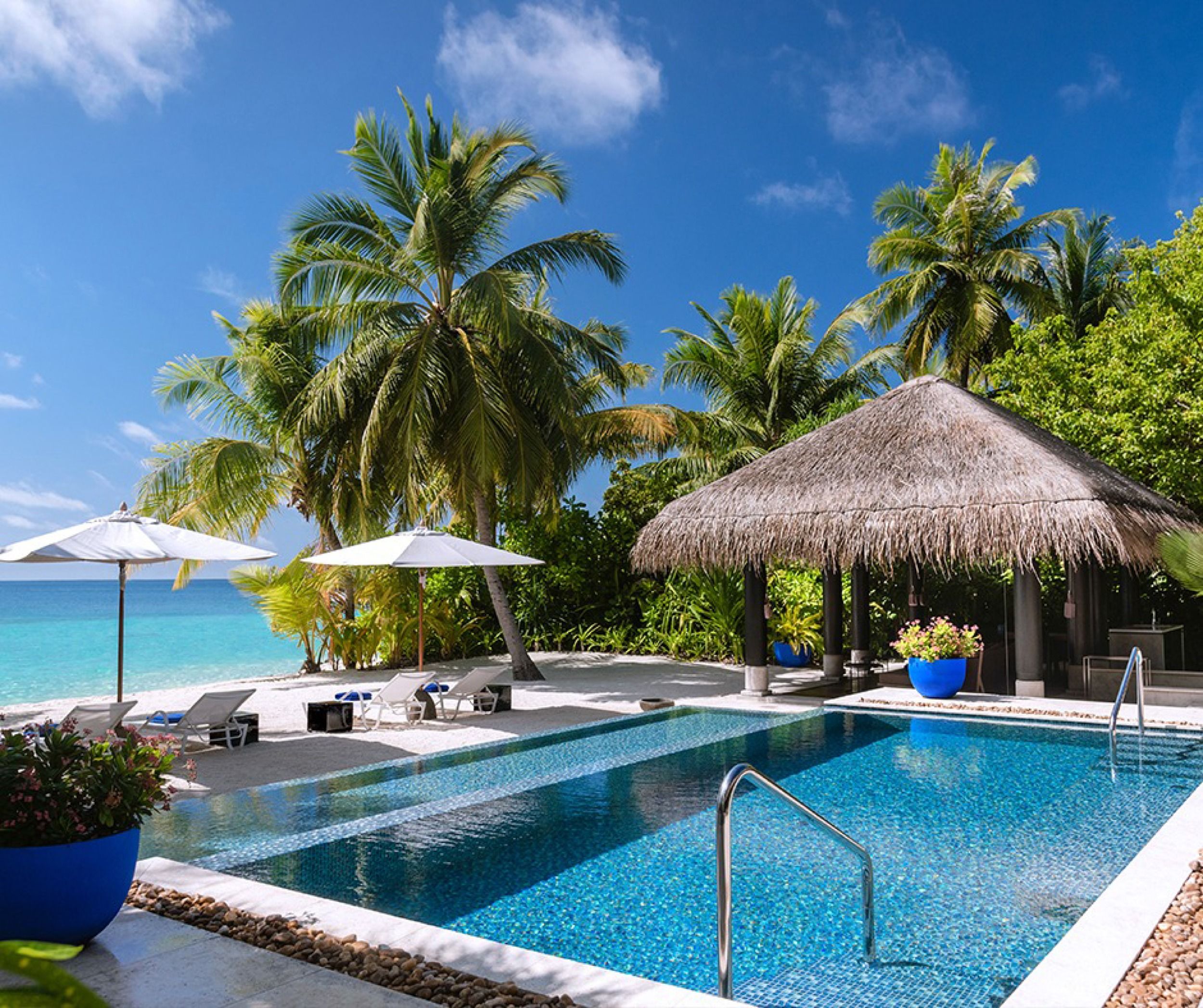 Beach Pool Villa Exterior 