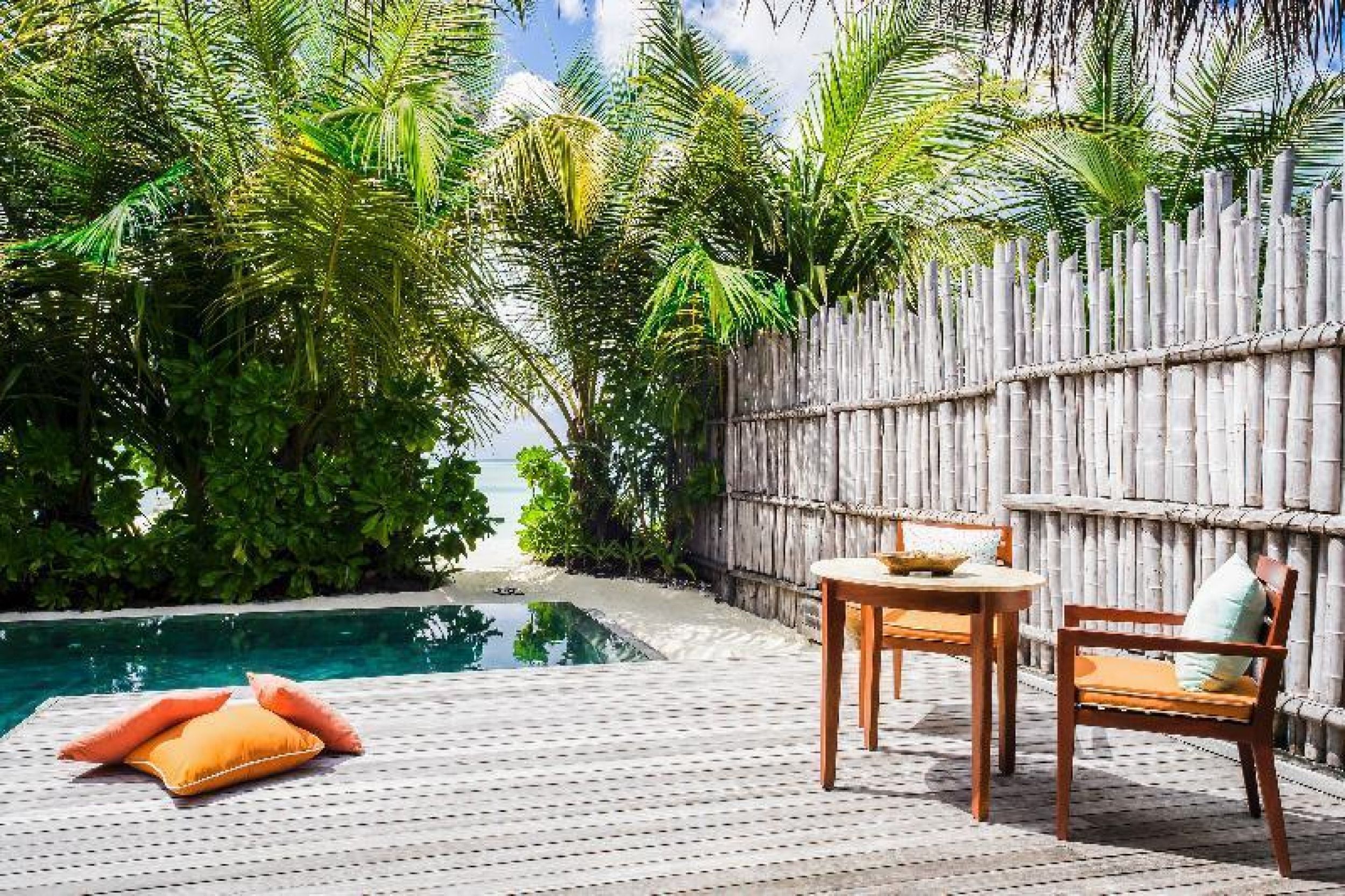 Two Bedroom Anantara Beach Pool Villa - Anantara Dhigu Maldives