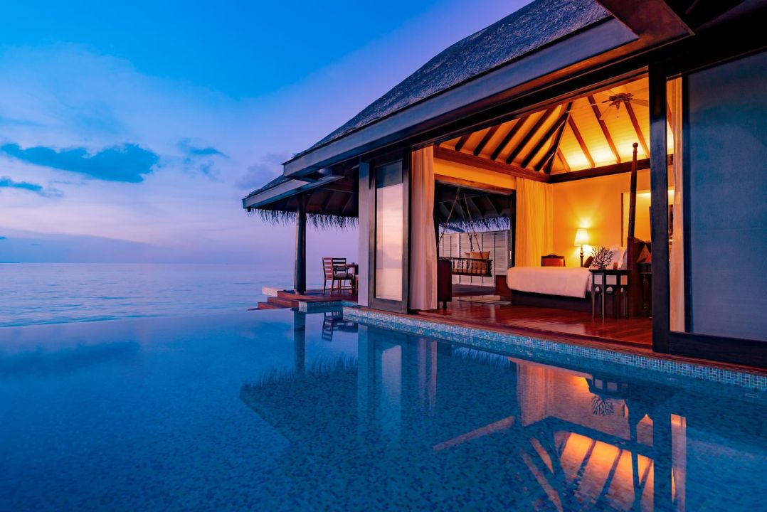 Sunset Over Water Pool Villa - Anantara Kihavah Maldives