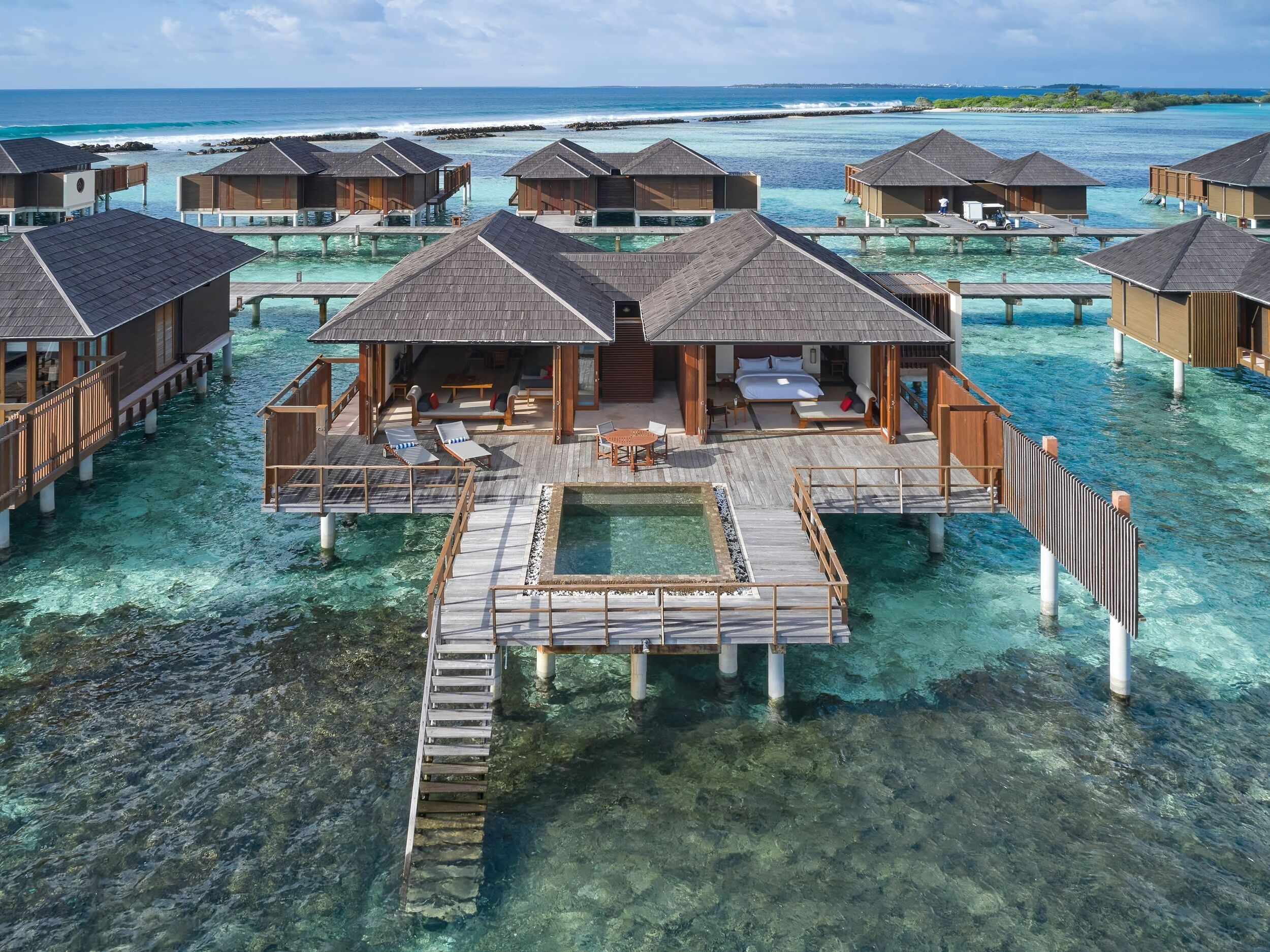 One Bedroom Ocean Suite with Pool - Villa Nautica Maldives